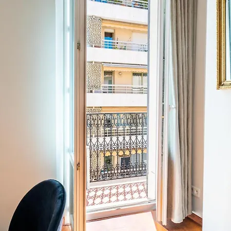 Stylish 1-bedroom Near Beaches & Croisette Apartment Cannes
