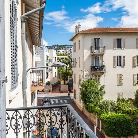 Stylish 1-bedroom Near Beaches & Croisette