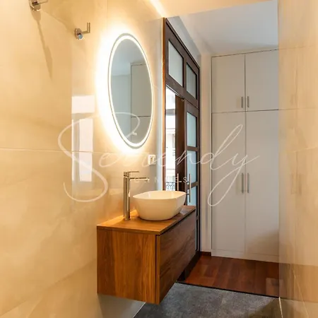 Apartment Stylish 1-bedroom Near Beaches & Croisette